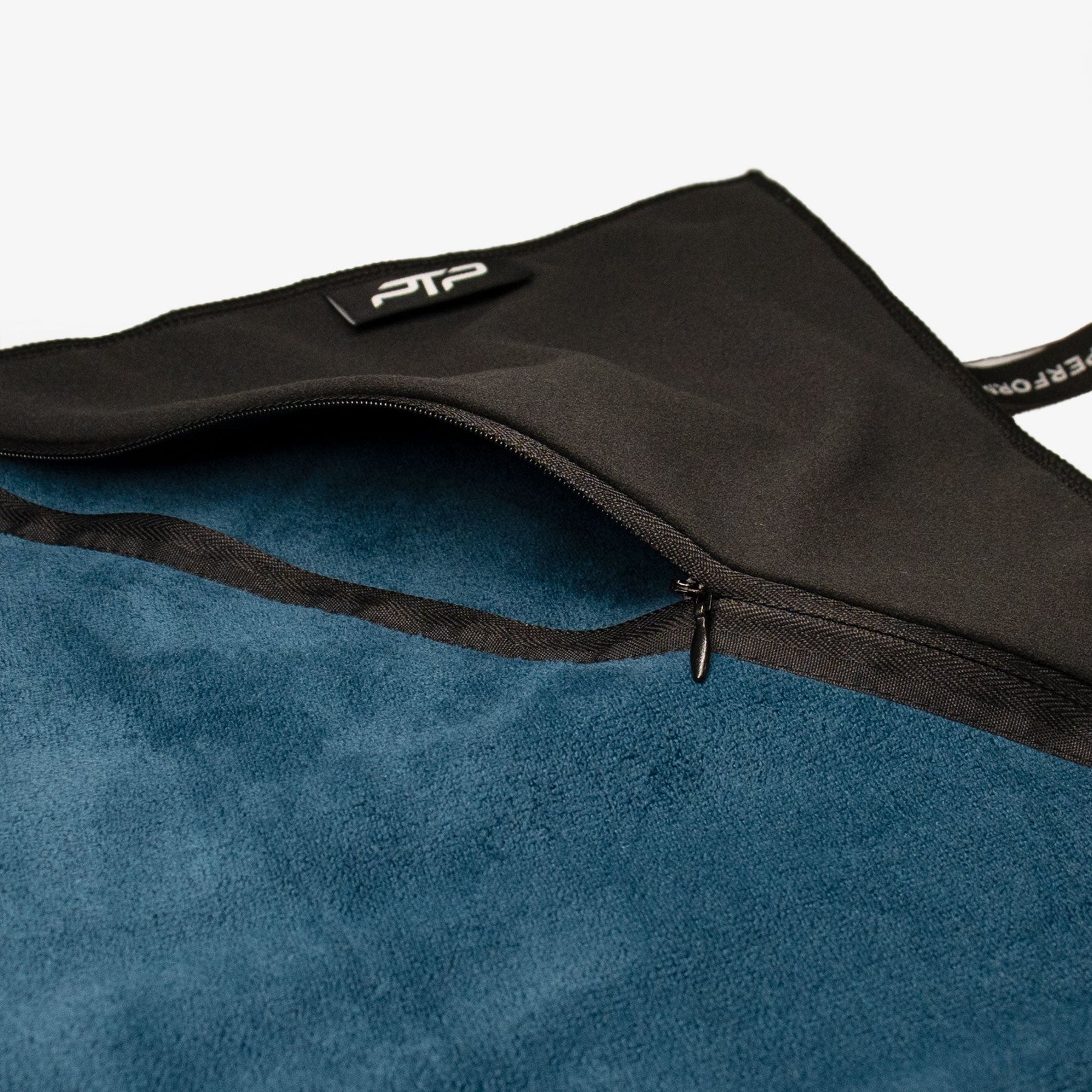 Microfibre Action Towel Large
